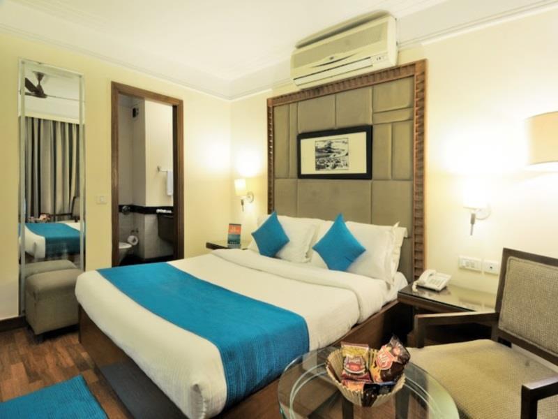 The Bmk Hotel New Delhi Exterior photo