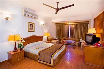 The Bmk Hotel New Delhi Exterior photo